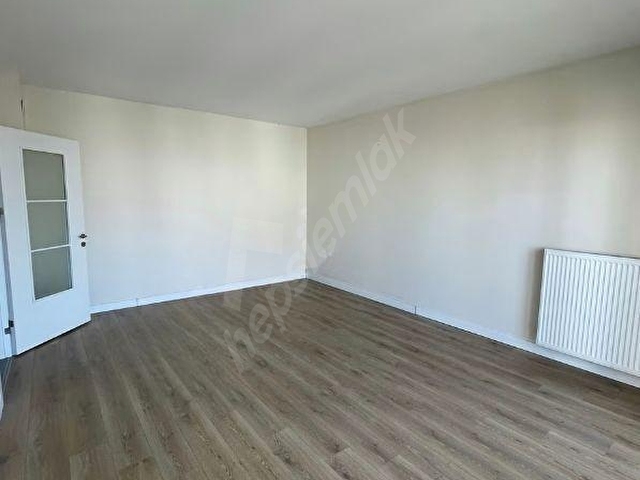 BAHÇEŞEHİR TOKİ HOŞDEREDE 2+1 BAHÇE KATI KİRALIK DAİRE - Görsel 8