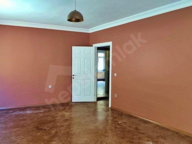Esentepede Kiralık Daire 3+1 Gayrettepe Metro Yakını Asansörlü - Görsel 9