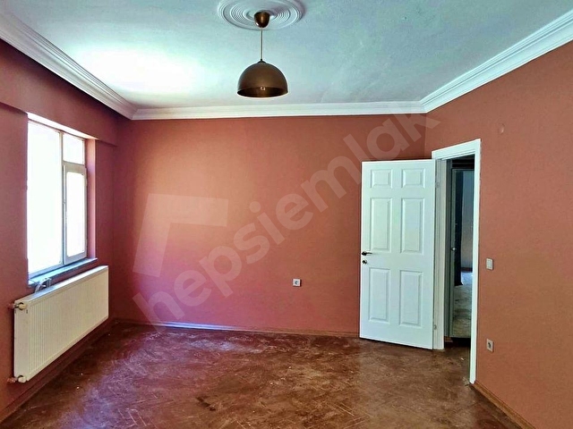 Esentepede Kiralık Daire 3+1 Gayrettepe Metro Yakını Asansörlü - Görsel 8