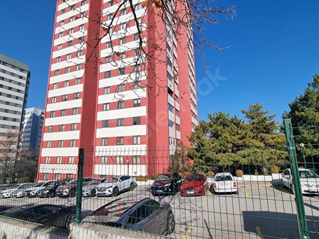 MANZARALI SİTE İÇERİSİNDE KATTA 3+1 DAİRE ETSDEN
