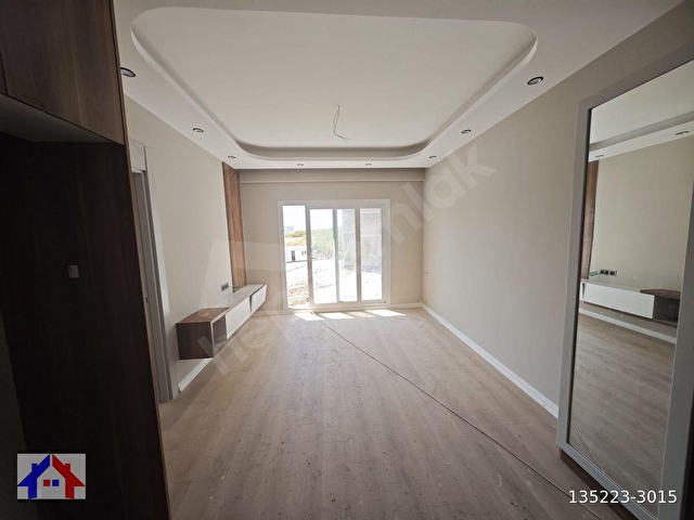 SARIÇAM GÜLTEPEDE YATIRIMA UYGUN LÜKS İŞÇİLİKLİ 1+1 DAİRE!!! - Görsel 9