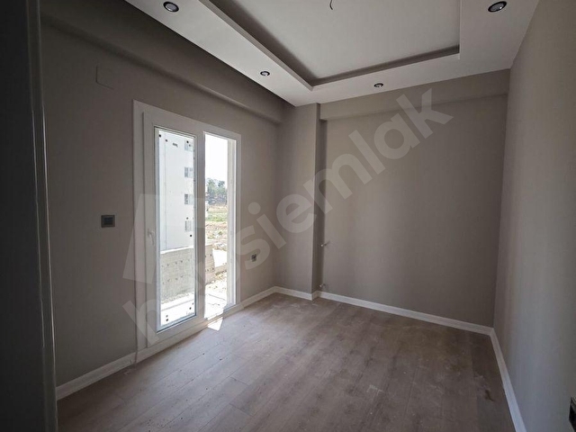 SARIÇAM GÜLTEPEDE YATIRIMA UYGUN LÜKS İŞÇİLİKLİ 1+1 DAİRE!!! - Görsel 12