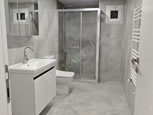 Boğaz Manzaralı 35 m² Teras + 145 m² Net 5+1 Geniş Dubleks - Görsel 30