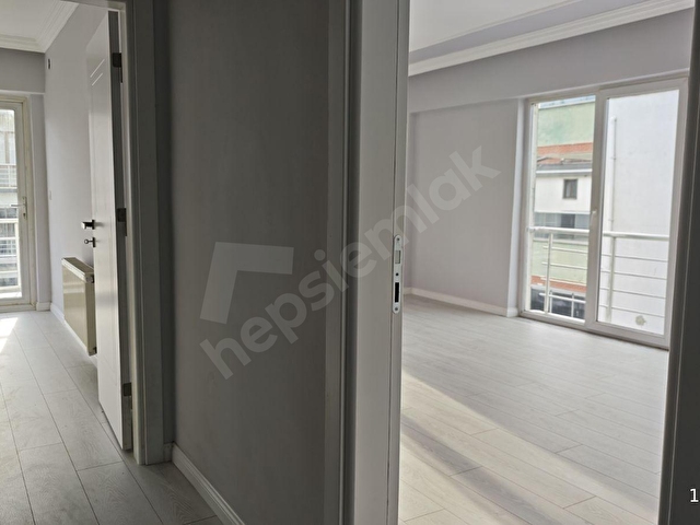 Boğaz Manzaralı 35 m² Teras + 145 m² Net 5+1 Geniş Dubleks - Görsel 10