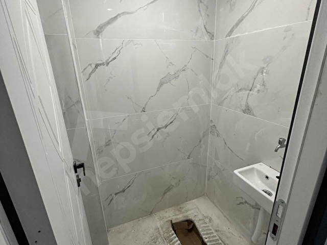 Karlıbayırda 80m2 balkonuylu şehir manzaralı DUBLEX daire - Görsel 28
