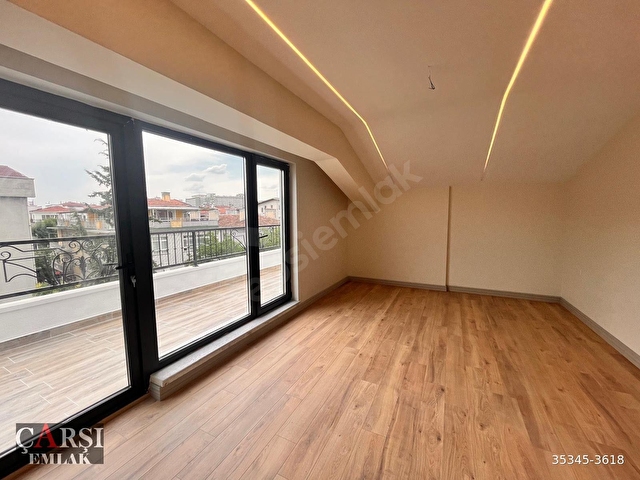 ÇARŞI DAN BEŞEVLER METROYA ADIM MESAFESİNDE TERASLI LÜKS 2+1 - Görsel 9