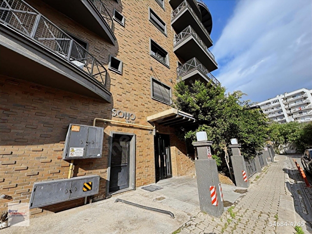 Karşıyaka SOHO Projesinde Emsalsiz KİRALIK Loft 3+1 Daire - Görsel 4