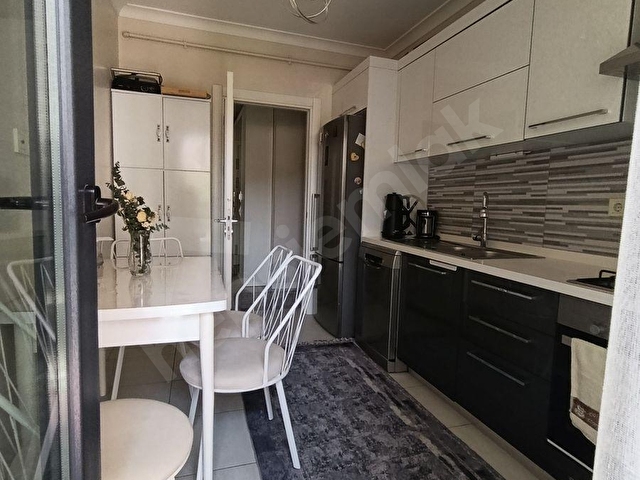 AKBAL EMLAK PORTRE METRO SİT. 120 M2 3+1 SALON 9.500.000 TL - Görsel 9