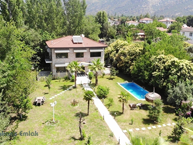 Doğayla İç İçe Lüks Bir Yaşam, Köyceğizde Satılık Villa - Görsel 3