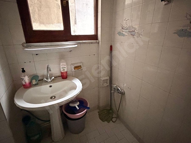 GÜLTEPEDE 1+1 FULL EŞYALI KİRALIK TEMİZ DAİRE - Görsel 9