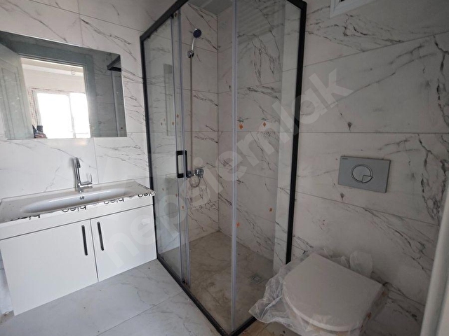 TÖMÜKTE SEÇKİN SİTE İÇİNDE 2+1 KİRALIK DAİRE | DENİZE YAKIN - Görsel 25