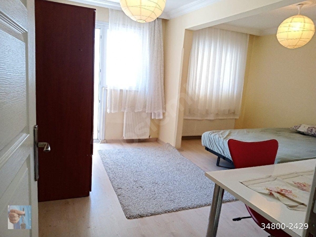 EŞYALI CADDEYE 3 DAKİKA MESAFEDE 1+1 KULLANIŞLI FERAH TEMİZ BALKONLU DAİRE - Görsel 6
