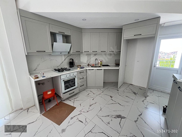 SGK ARKASINDA 1+1 ARAKAT DAİRE - Görsel 2
