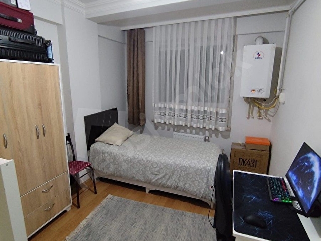 Sütlücede anadolu üniversitesi icem kapısı karşısı apart daire - Görsel 7