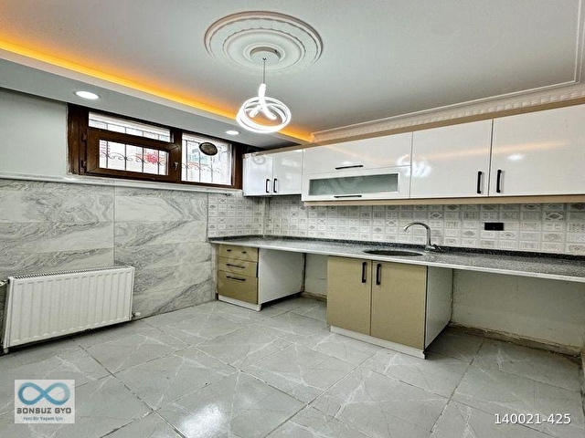 YÜCEUR YAPIDAN METROBÜSE 5DK MESAFEDE ULTRA LÜX MASRAFSIZ 2+1 - Görsel 10