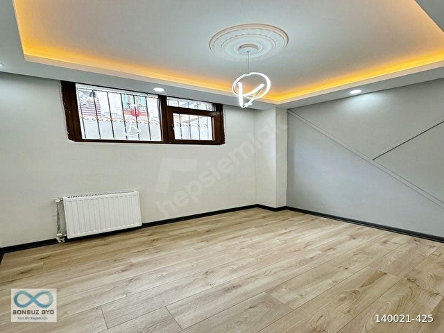 YÜCEUR YAPIDAN METROBÜSE 5DK MESAFEDE ULTRA LÜX MASRAFSIZ 2+1 - Görsel 5