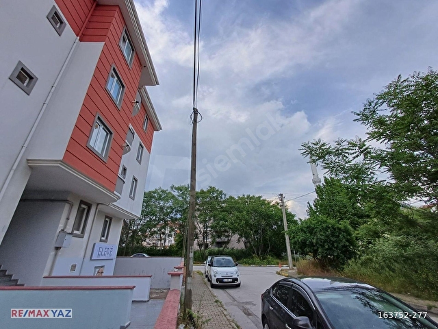 REMAX YAZDAN PLEVNE MAH. SAVAŞTEPE CAD. ÇAĞLAR SK SATILIK DAİRE - Görsel 3