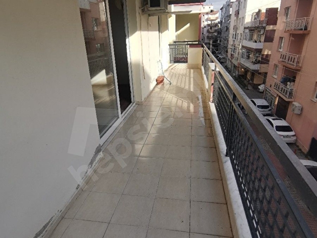 9 EYLÜL EMLAK YALI MAH.BOSTANLI YAKINI KÖŞE ARA KAT 3+1 KİRALIK DAİRE - Görsel 9
