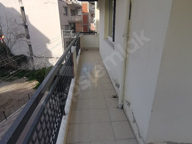 9 EYLÜL EMLAK YALI MAH.BOSTANLI YAKINI KÖŞE ARA KAT 3+1 KİRALIK DAİRE - Görsel 10