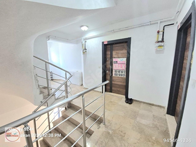Hak Emlaktan Uzunmustafa Mahallesinde Kiralık 1+1 Eşyalı Daire - Görsel 11