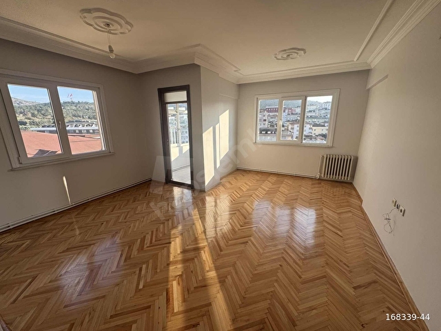 İNÖNÜ MAHALLESİNDE ARAKAT 2+1 ÇİFT BALKONLU SATILIK DAİRE