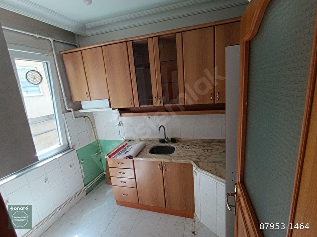 Sultan Selim Mahallesinde kiralık 2+1 daire - Görsel 8