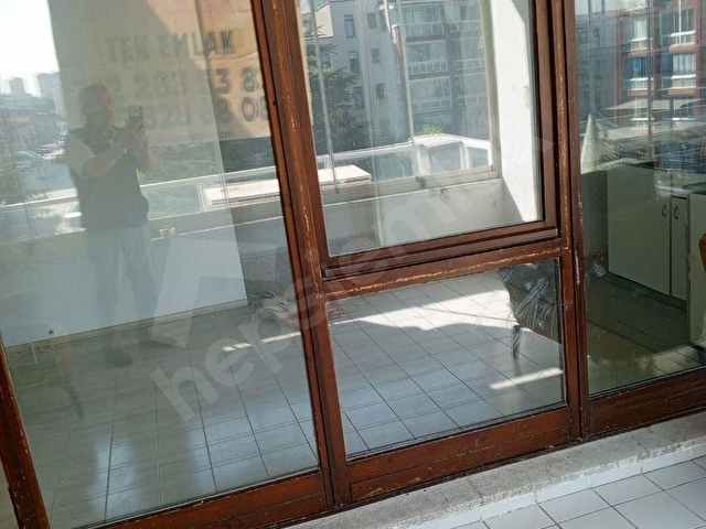CAMLI KLİMADA 1+1 TEK EMLAKTAN KİRALIK DAİRE - Görsel 9