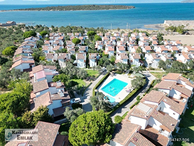 Ayvalık Özkayaoğulları emlak sahilkent Mh satılık villa - Görsel 2