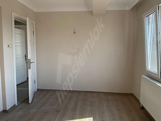 ARAS GAYRİMENKULDEN 10 YAŞINDA 2+1/110 M2 DAİRE - Görsel 8