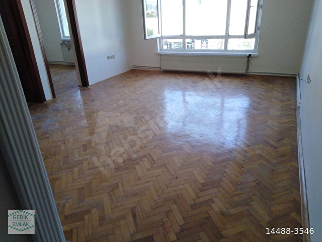 Bağlar CD’sinde 3+1 katta ön cepe ferah ve güneş alan yapılı daire. - Görsel 2