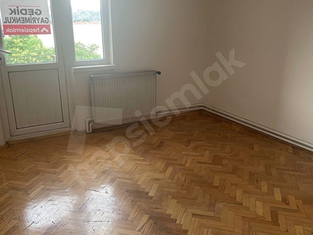 Bağlar CD’sinde 3+1 katta ön cepe ferah ve güneş alan yapılı daire. - Görsel 19