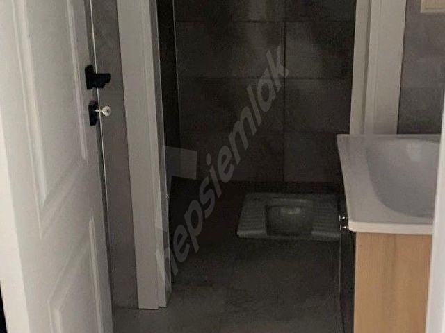 CUMHURİYET MAHALLESİNDE MÜKEMMEL KONUMDA  SATILIK 3+1 DAİRE(kiracılı) - Görsel 18