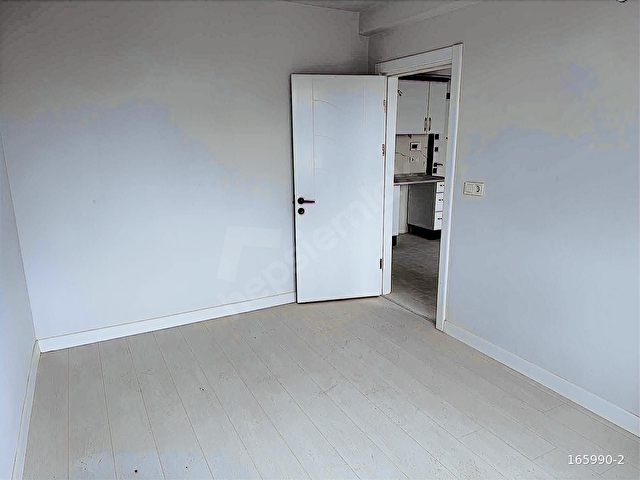 3M EMLAKTAN 350 EVLER MAHALLESİ VALİLİK ARKASI 1+1 SATILIK DAİRE - Görsel 5