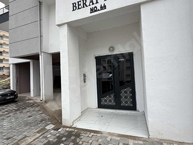 3M EMLAKTAN 350 EVLER MAHALLESİ VALİLİK ARKASI 1+1 SATILIK DAİRE - Görsel 6