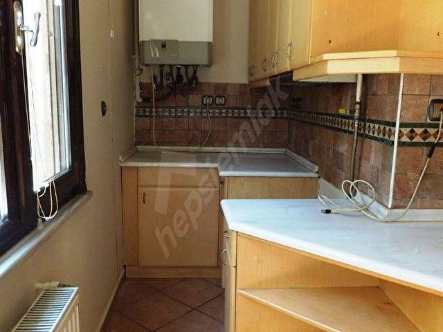 YILDIZ POSTA CAD. AİDATSIZ, KOMBİLİ İŞYERİ 1+1 80m² - Görsel 4