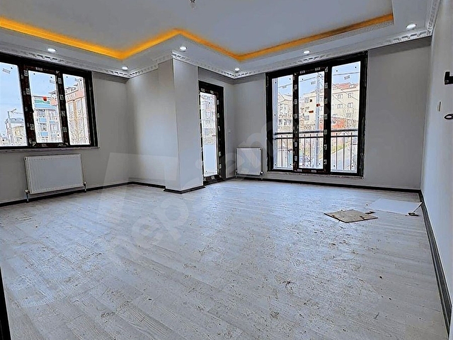 ARNAVUTKÖY KARLIBAYIR MAH.SATILIK KULLANIŞLI 2+1 100M2 1.KAT - Görsel 9