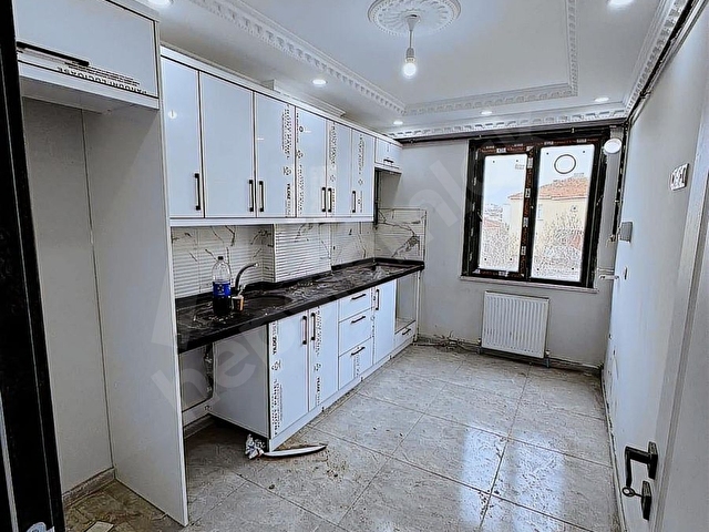 ARNAVUTKÖY KARLIBAYIR MAH.SATILIK KULLANIŞLI 2+1 100M2 1.KAT - Görsel 16