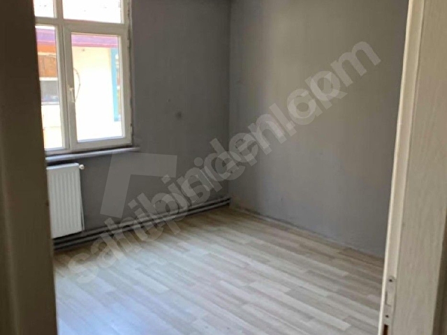 ÇİFTLİK MEVKİİ KİRALIK DAİRE - Görsel 10