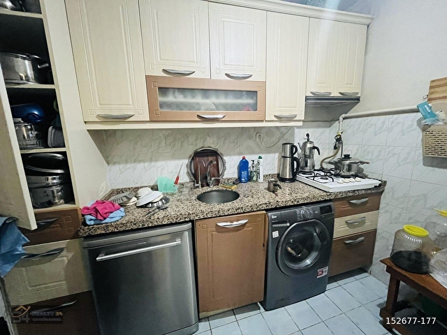 MEHMET AKİFTE SATILIK 2+1 METRO YANI 80m2 DAİRE - Görsel 8
