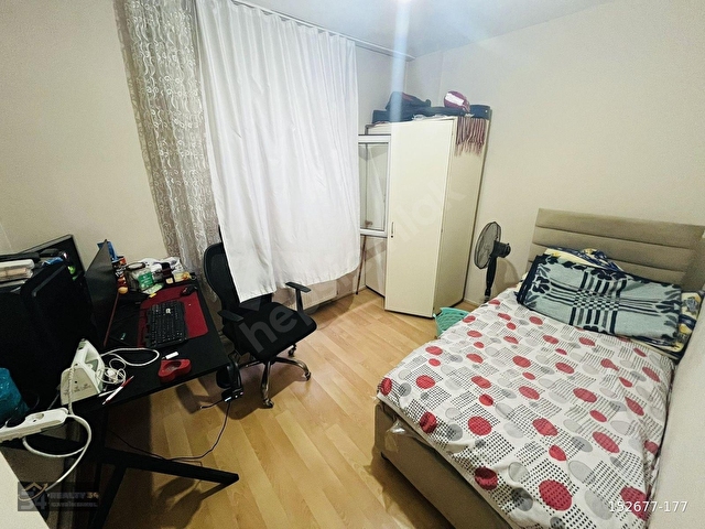 MEHMET AKİFTE SATILIK 2+1 METRO YANI 80m2 DAİRE - Görsel 4