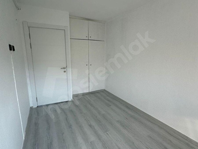 Bornova Süvari Caddesinde Satılık 2+1 Yatırımlık Daire - Görsel 8
