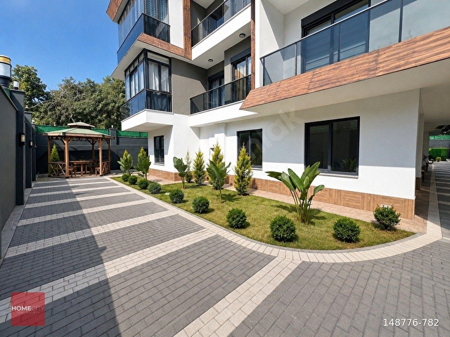 ALANYA MERKEZ 2+1 85M2 LÜKS SİTE FULL AKTİVİTE DENİZ 150M FIRSAT - Görsel 2