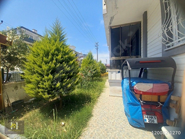 AKÇAY ALTINKUMDA  CADDEYE  CEPHE, EBVEYN BANYOLU ,ASANSÖRLÜ,DOĞALGAZLI, 2+ 1 AYRI MUTFAK DAİRE. - Görsel 2