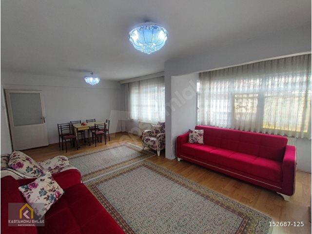 KASTAMONU EMLAK GAYRİMENKUL ÇARŞI MERKEZ GENİŞ SATILIK 3+1 DAİRE - Görsel 3