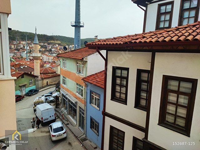 KASTAMONU EMLAK GAYRİMENKUL ÇARŞI MERKEZ GENİŞ SATILIK 3+1 DAİRE - Görsel 5