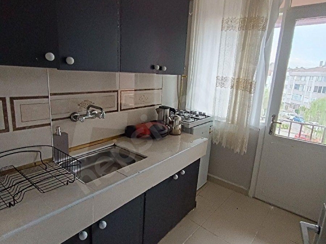 L. UYGULAMA OTEL YANI FULL EŞYALI 2+1 3.KAT KOMBİLİ TEMİZ FERAH DAİRE - Görsel 6