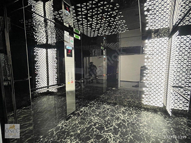 ÖNCÜDEN HAVUZLU OTOPARKLI LÜX SİTE İÇİNDE SATILIK DAIRE - Görsel 21