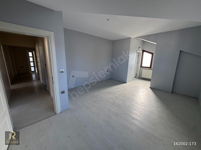 RESULOĞLU EMLAKTAN AKYAZIDA SAHİLE YAKIN GENİŞ 3+1 DAİRE - Görsel 26