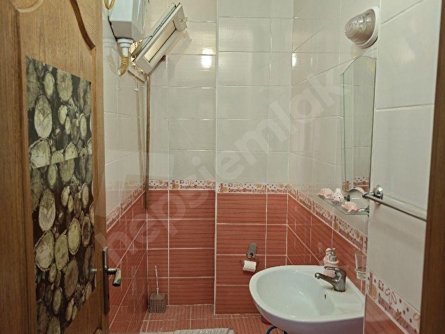 SANAYİ MAHALLESİ ÇARŞI MERKEZİNDE FULL EŞYALI 2+1 KİRALIK DAİRE - Görsel 6