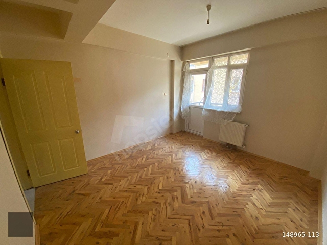 ÇIRAĞAN EMLAKTAN KIRIM CADDESİ ARASINDA ÇİFT CEPHE 2+0 DAİRE - Görsel 6
